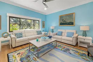 560 Harbor Cove Cir, Longboat Key, FL 34228 - Photo 22