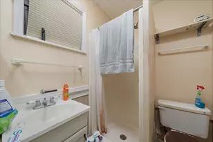 2150 Schwalbe Way, Sarasota, FL 34235 - Photo 22