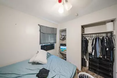 2150 Schwalbe Way, Sarasota, FL 34235 - Photo 20