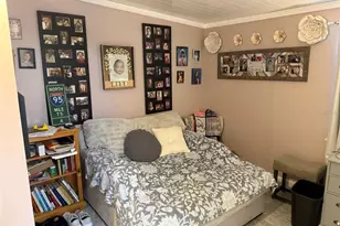 1020 36th St W, Bradenton, FL 34205 - Photo 12