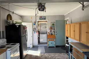 1020 36th St W, Bradenton, FL 34205 - Photo 28