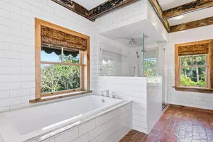 41 S Adams Dr, Sarasota, FL 34236 - Photo 30