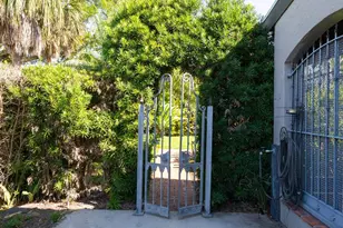 41 S Adams Dr, Sarasota, FL 34236 - Photo 36