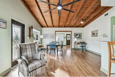 416 41st Street W, Palmetto, FL 34221 - Photo 8