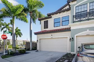 4999 Oarsman Ct, Sarasota, FL 34243 - Photo 2