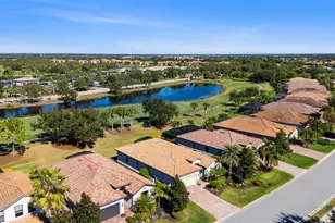 7027 Quiet Creek Dr, Bradenton, FL 34212 - Photo 38