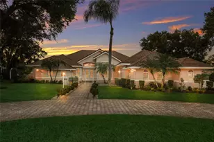 2900 Jeff Myers Cir, Sarasota, FL 34240 - Photo 2
