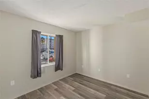 3531 Lake Bayshore Dr, Bradenton, FL 34205 - Photo 24