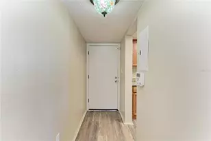 3531 Lake Bayshore Dr, Bradenton, FL 34205 - Photo 20