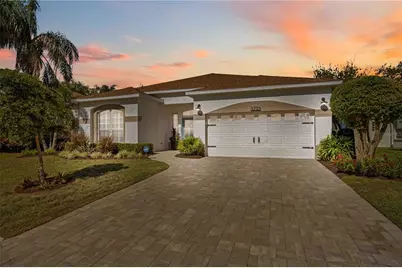 3723 2nd Drive NE, Bradenton, FL 34208 - Photo 2