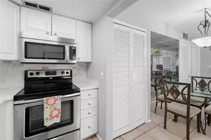 6312 Midnight Pass Rd, Sarasota, FL 34242 - Photo 12