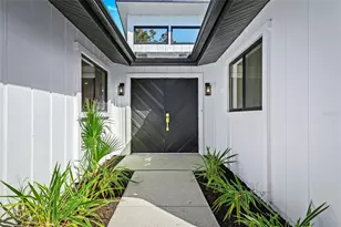 3651 Country Pl Blvd, Sarasota, FL 34233 - Photo 2