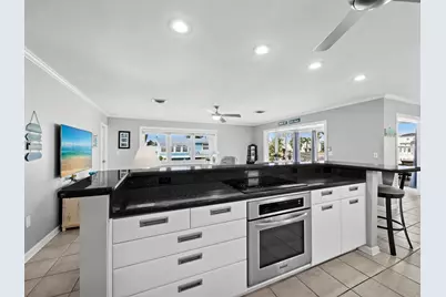 761 Tarawitt Drive, Longboat Key, FL 34228 - Photo 16