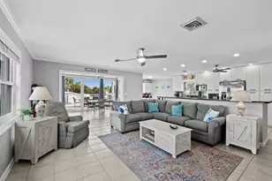 761 Tarawitt Dr, Longboat Key, FL 34228 - Photo 20