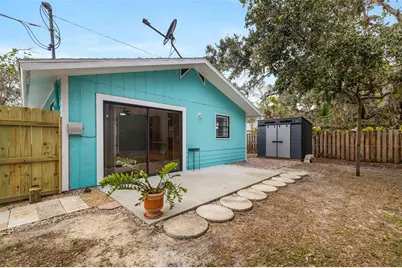 3200 Tobero Lane, Sarasota, FL 34235 - Photo 6