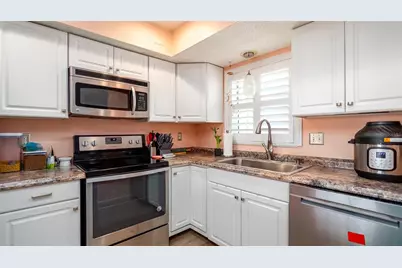 1770 Lake Place #1770D, Venice, FL 34293 - Photo 18