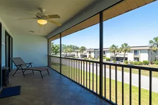 1770 Lake Pl, Venice, FL 34293 - Photo 8