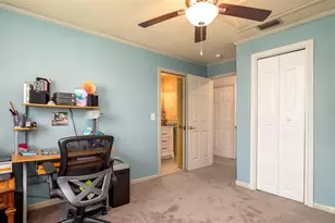 1770 Lake Pl, Venice, FL 34293 - Photo 24