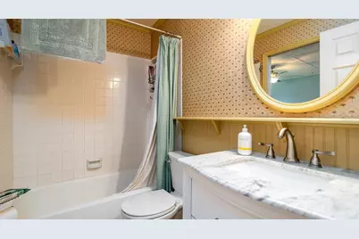 1770 Lake Place #1770D, Venice, FL 34293 - Photo 10