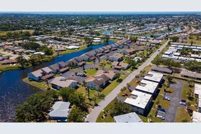 1770 Lake Place #1770D, Venice, FL 34293 - Photo 2