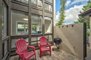 800 S Blvd Of Presidents, Sarasota, FL 34236 - Photo 4