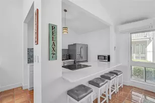 800 S Blvd Of Presidents, Sarasota, FL 34236 - Photo 8