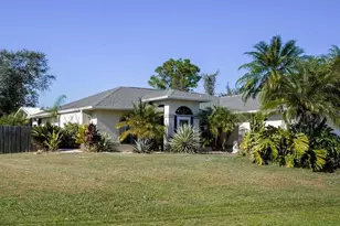 3357 N Chamberlain Blvd, North Port, FL 34286 - Photo 4