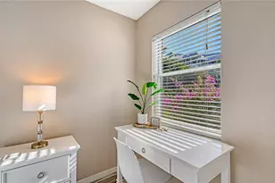 1328 Siesta Bayside Dr, Sarasota, FL 34242 - Photo 18