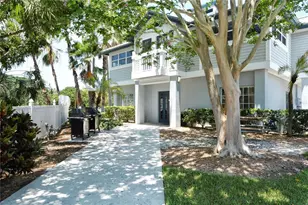 1328 Siesta Bayside Dr, Sarasota, FL 34242 - Photo 28