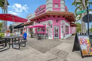 2254 Hawthorne St, Sarasota, FL 34239 - Photo 50