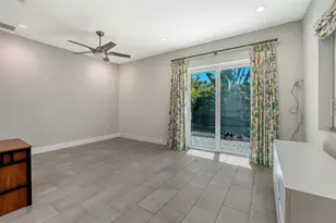 2254 Hawthorne St, Sarasota, FL 34239 - Photo 26