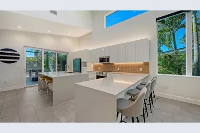 2254 Hawthorne Street, Sarasota, FL 34239 - Photo 20