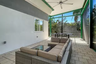 2254 Hawthorne St, Sarasota, FL 34239 - Photo 52