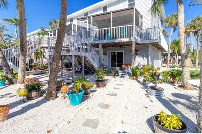 6250 Holmes Boulevard #51, Holmes Beach, FL 34217 - Photo 8