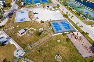 6250 Holmes Blvd, Holmes Beach, FL 34217 - Photo 64