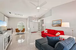 3821 Garden Lakes Estates Dr, Bradenton, FL 34203 - Photo 6