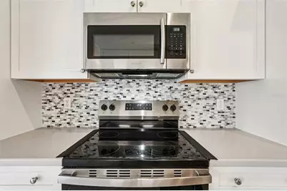 3821 Garden Lakes Estates Drive, Bradenton, FL 34203 - Photo 10