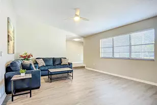 4779 Maid Marian Ln, Sarasota, FL 34232 - Photo 10