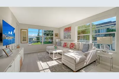 4350 Chatham Drive #208, Longboat Key, FL 34228 - Photo 18