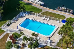 4350 Chatham Dr, Longboat Key, FL 34228 - Photo 48