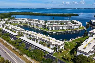 4350 Chatham Dr, Longboat Key, FL 34228 - Photo 2