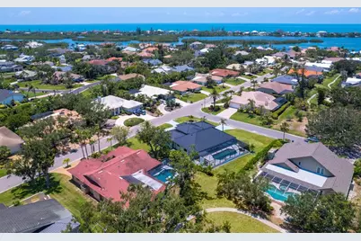 180 Lookout Point Drive, Osprey, FL 34229 - Photo 54