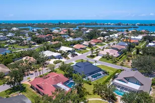 180 Lookout Point Dr, Osprey, FL 34229 - Photo 54