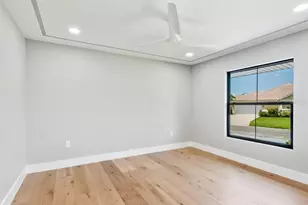 180 Lookout Point Dr, Osprey, FL 34229 - Photo 22