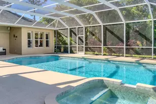 10515 Cheval Pl, Bradenton, FL 34202 - Photo 8