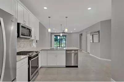 17634 Camden Drive, Bradenton, FL 34202 - Photo 14