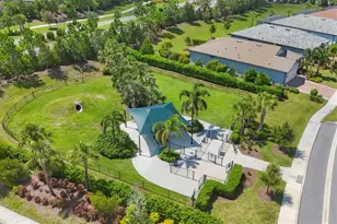 17634 Camden Dr, Bradenton, FL 34202 - Photo 46