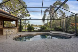 16806 5th Terrace NE, Bradenton, FL 34212 - Photo 2