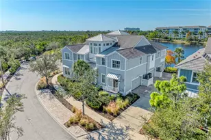 348 Sapphire Lake Dr, Bradenton, FL 34209 - Photo 4