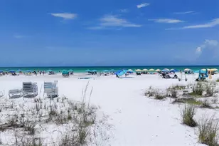 1250 N Portofino Dr, Sarasota, FL 34242 - Photo 44